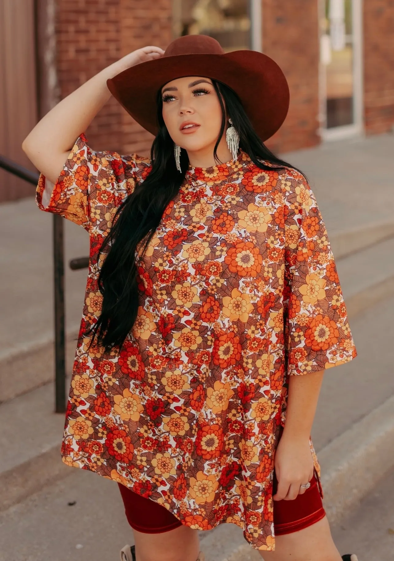 8010 RUST VELVET BIKER SHORTS