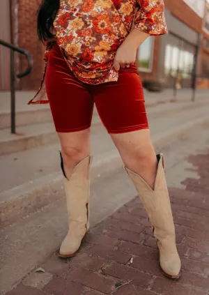 8010 RUST VELVET BIKER SHORTS