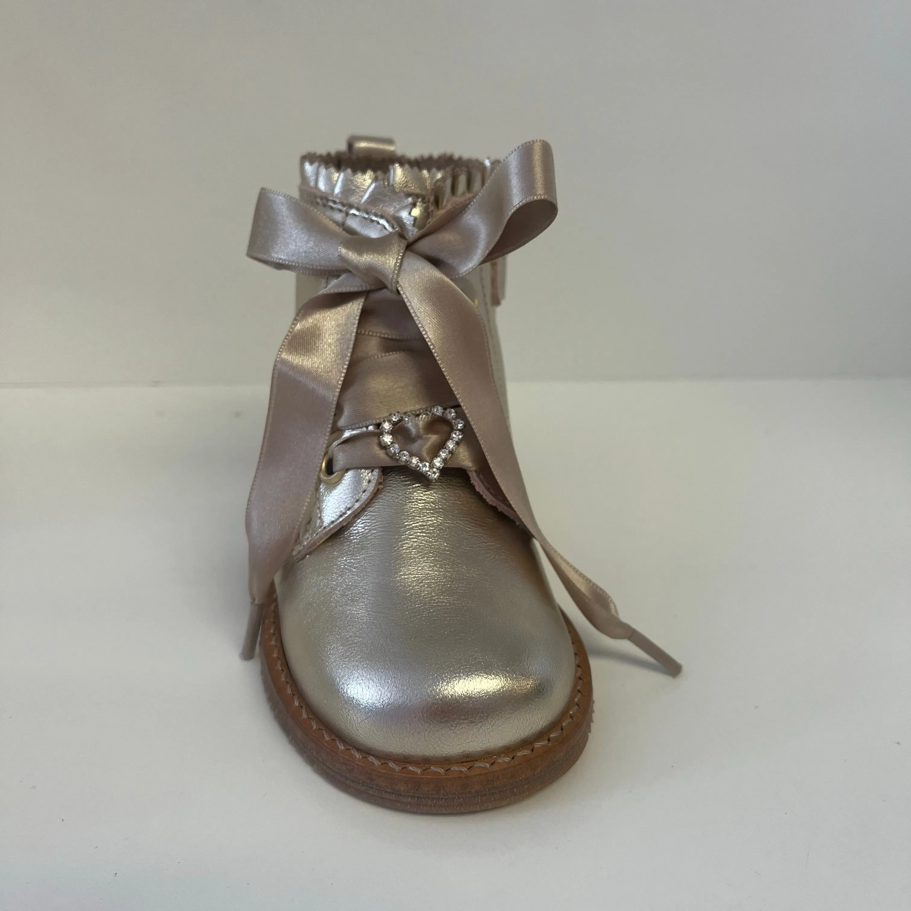 Andanines Girls Gold Heart Boots