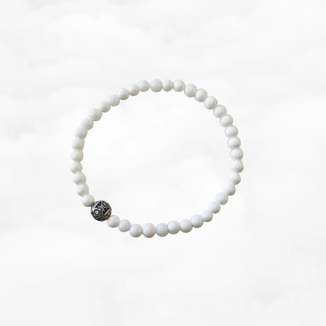 Auspicious Beaded Tridacna Bracelet 4mm