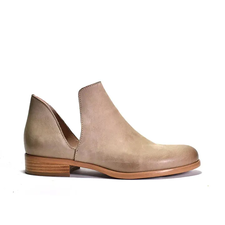 Burk Flat Boot