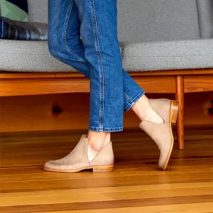 Burk Flat Boot