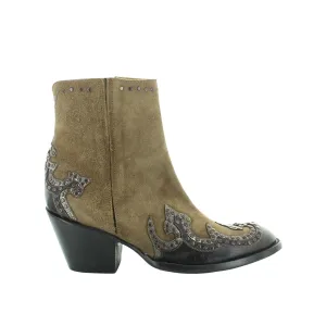 CLARITA BOOTIE