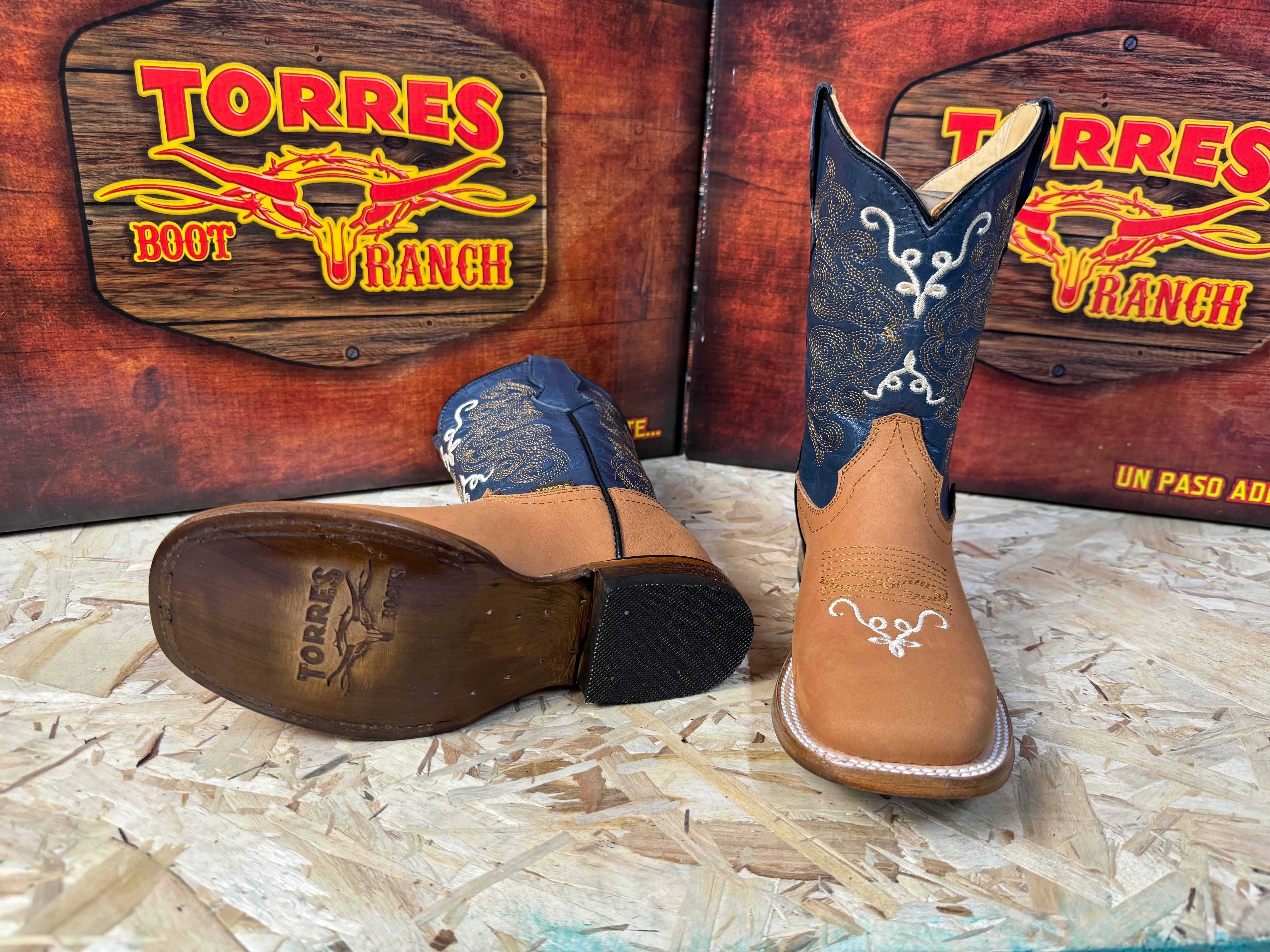 CRAZY TANG FLOR KIDS TORRES BOOT TBR0360