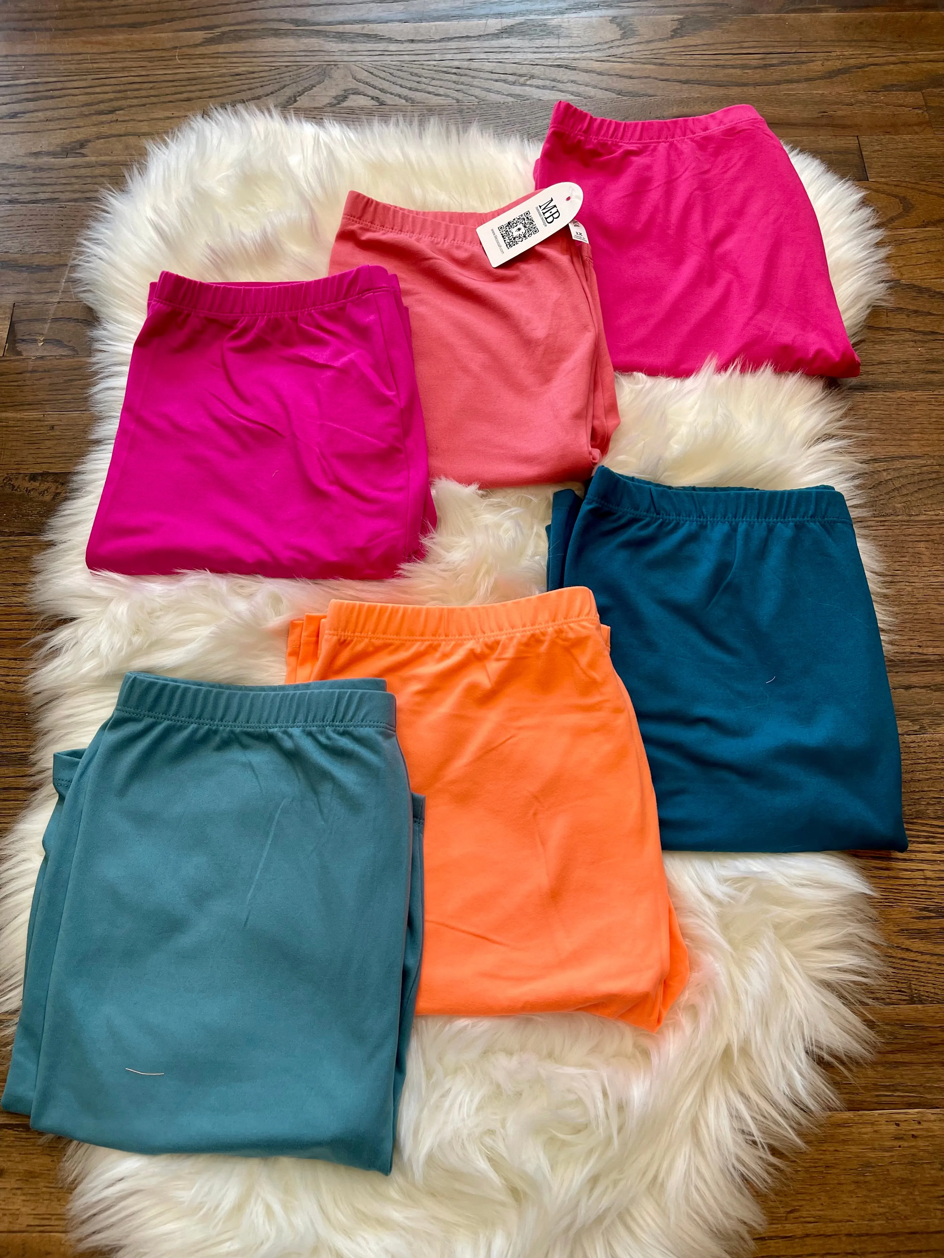 Everyday Biker Shorts || Fuschia