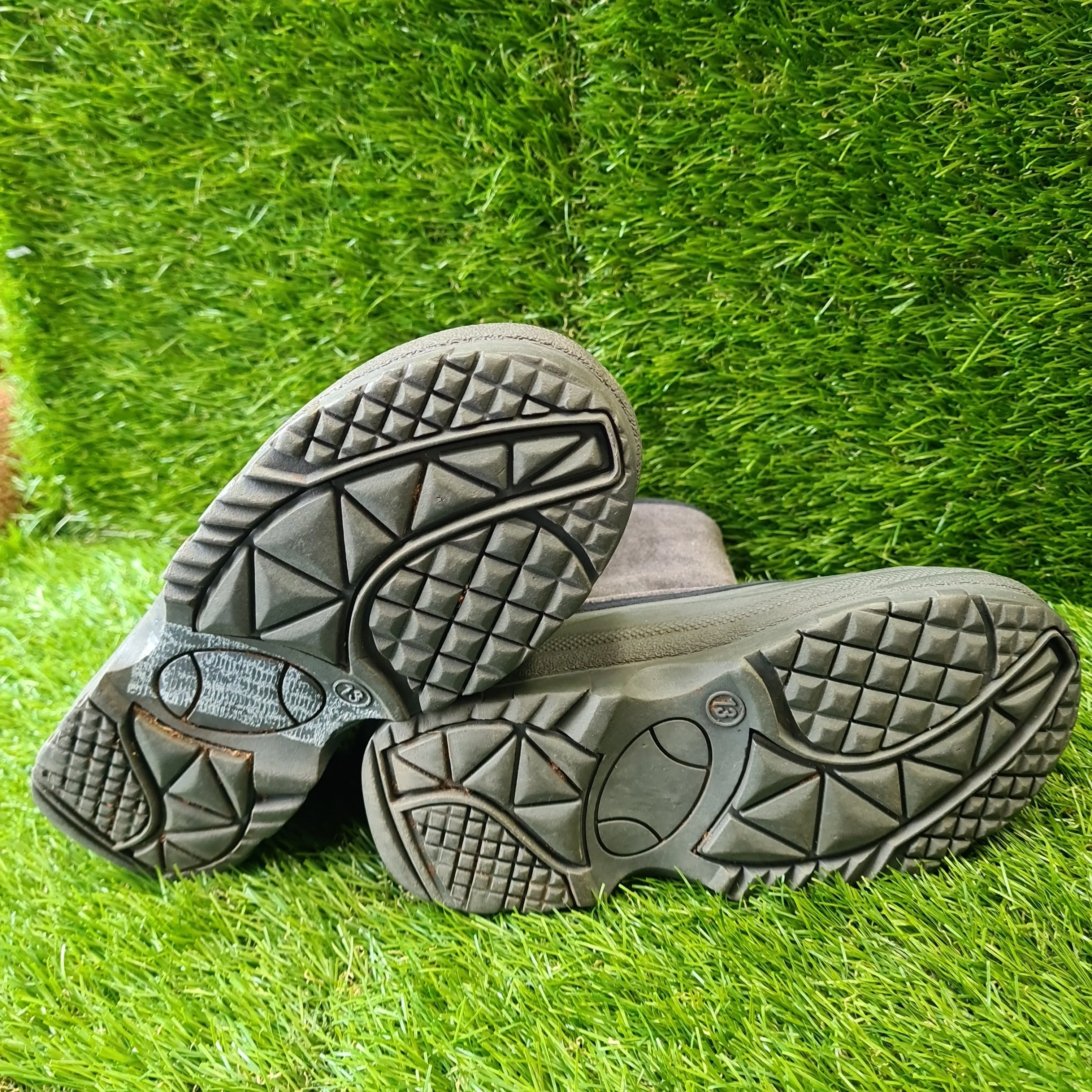 Grey Muck Boots FREE POSTAGE ❤️