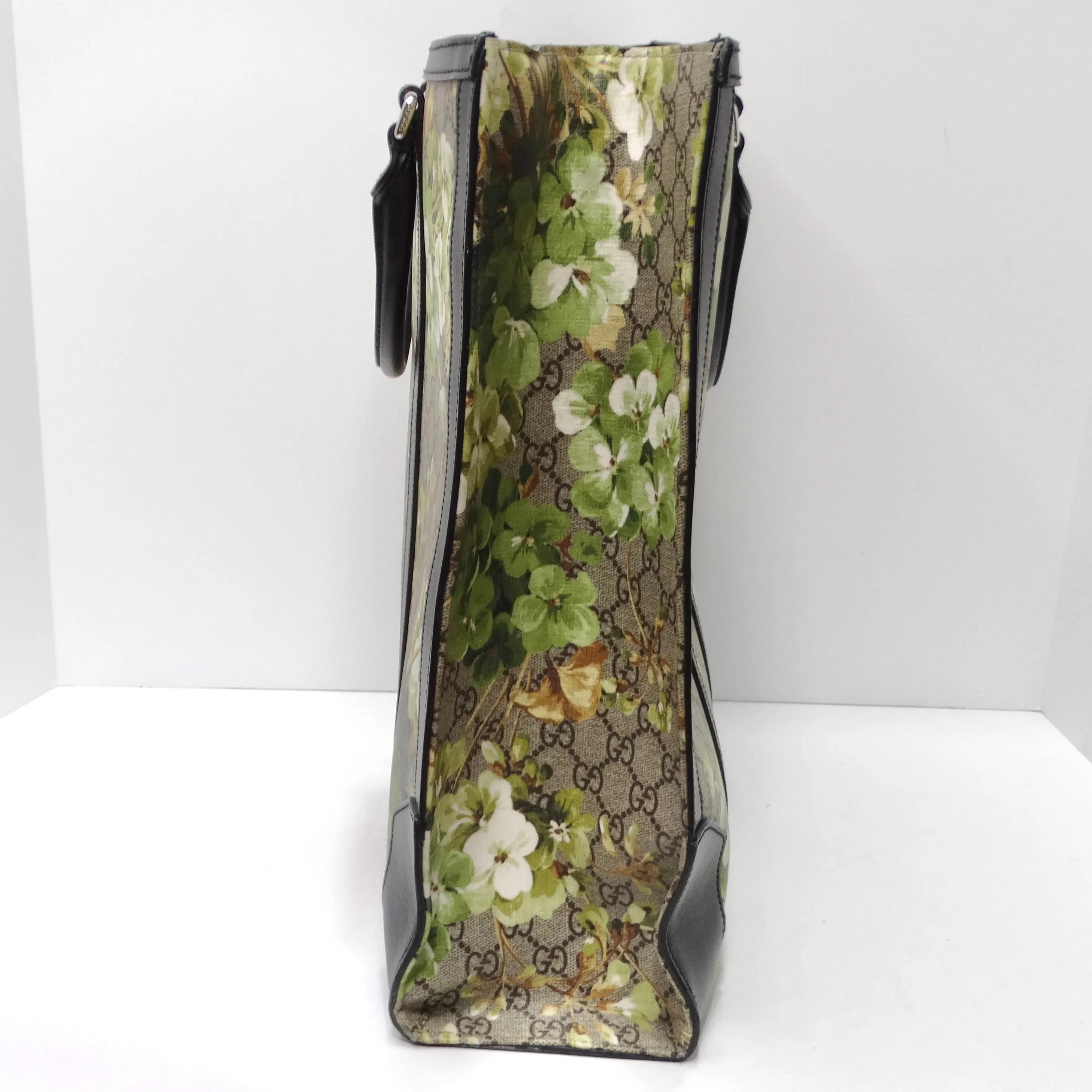 Gucci Blooms Print GG Coated Canvas Tote