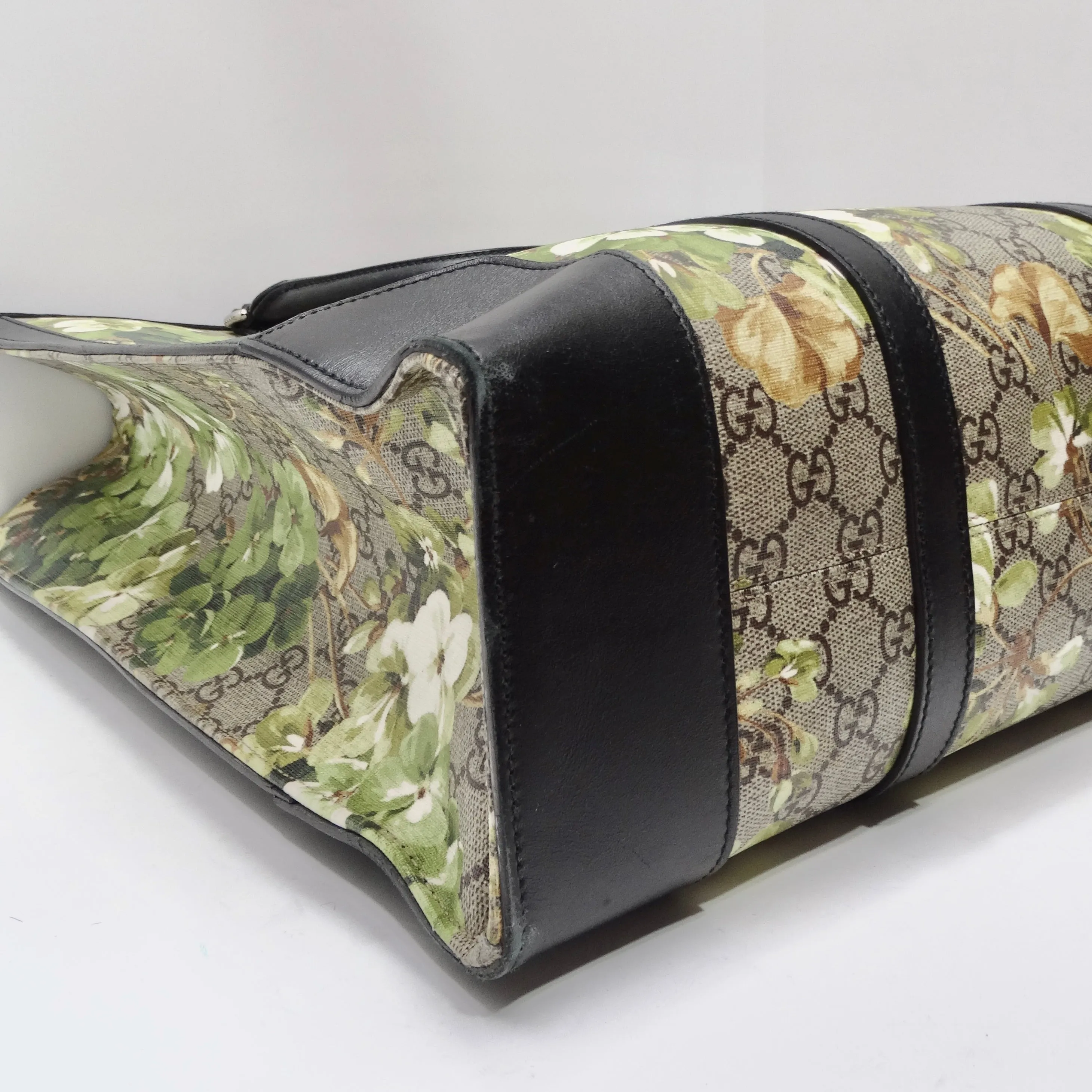 Gucci Blooms Print GG Coated Canvas Tote