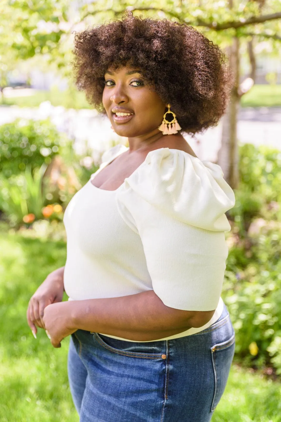 Hazel Blues® | Filled With Peace Top