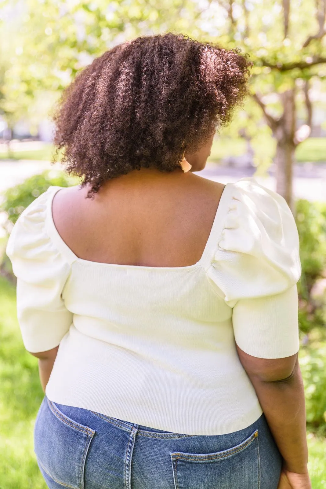 Hazel Blues® | Filled With Peace Top