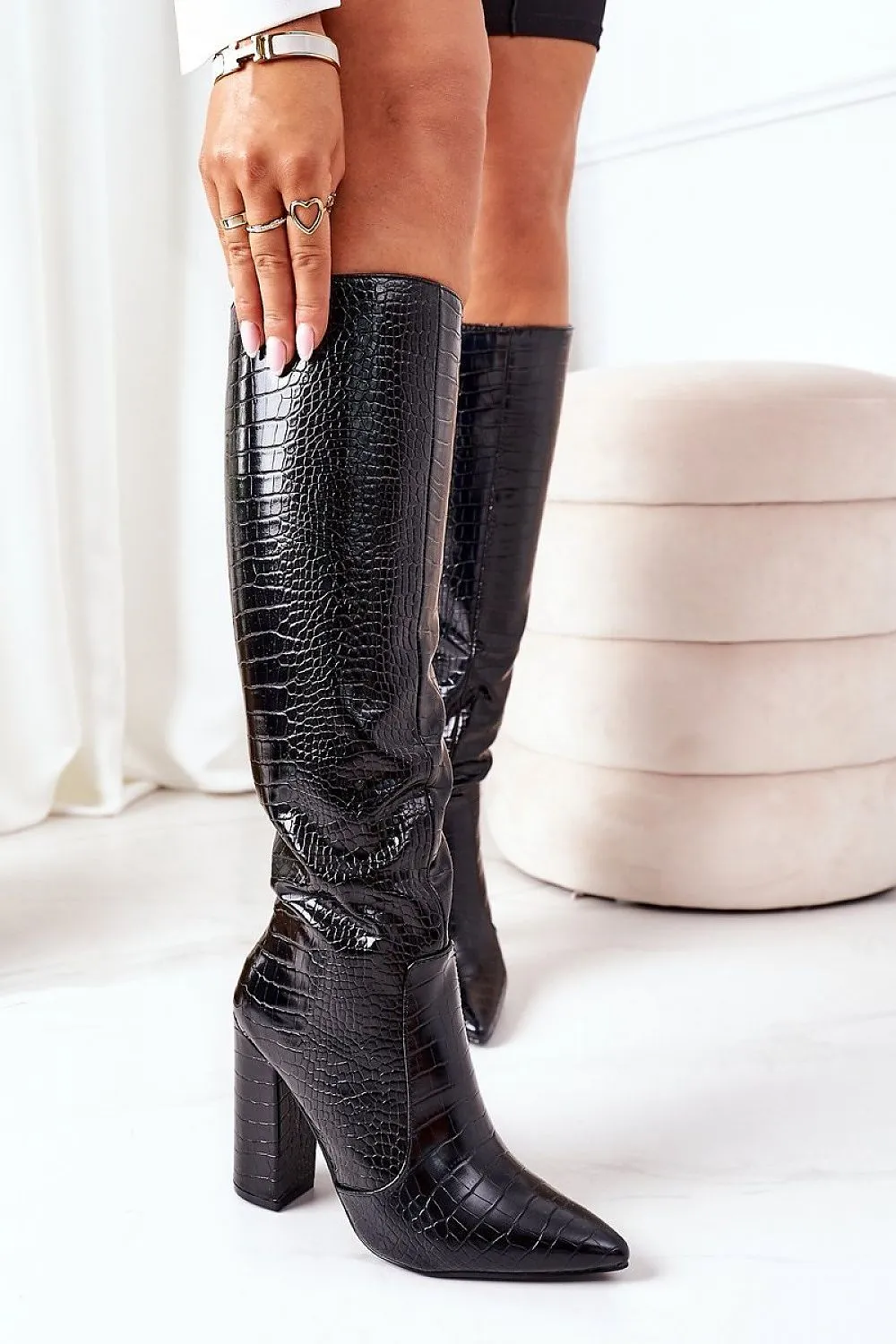 Heel boots