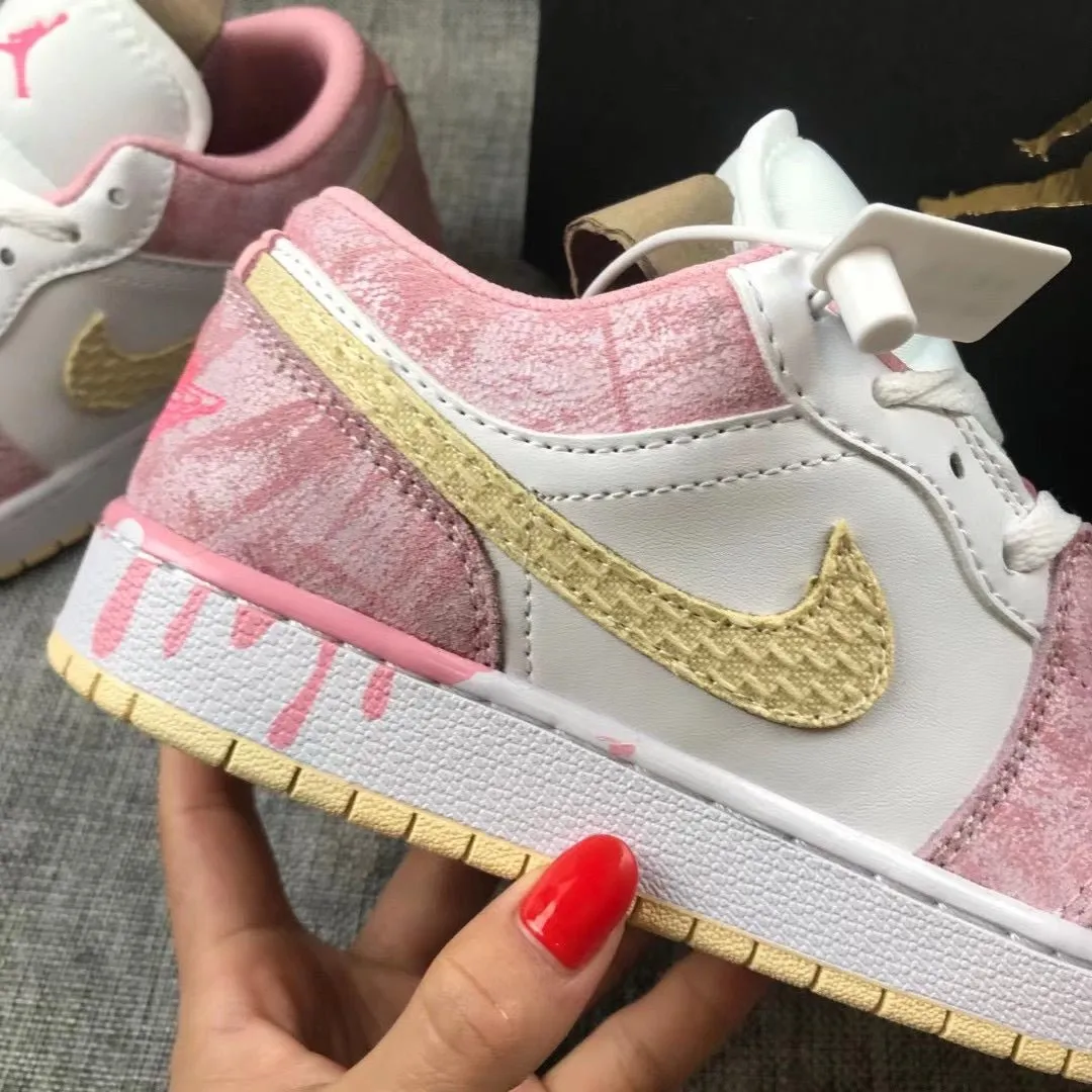 JORDAN 1 LOW x PAINT DRIP