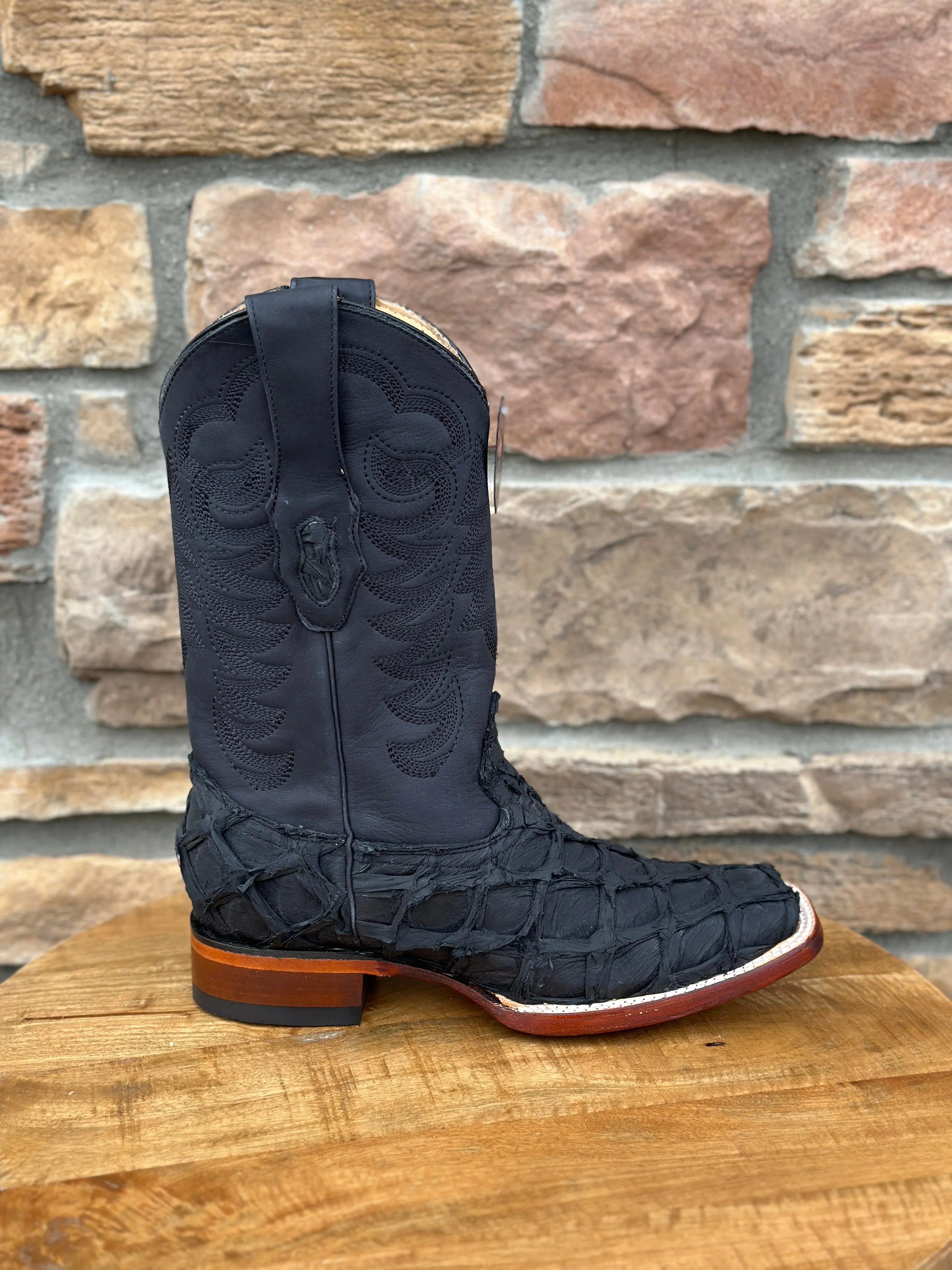 Los Altos Piraruccu Suede Black Wide Square Toe Boots