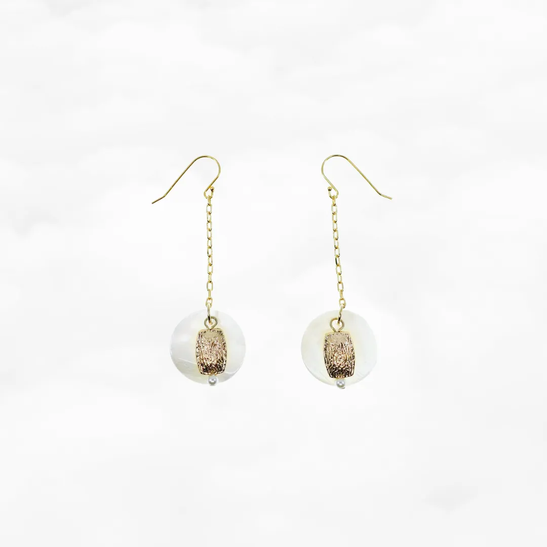 Memory of Ancient Kingdom Dangle Earrings Gold