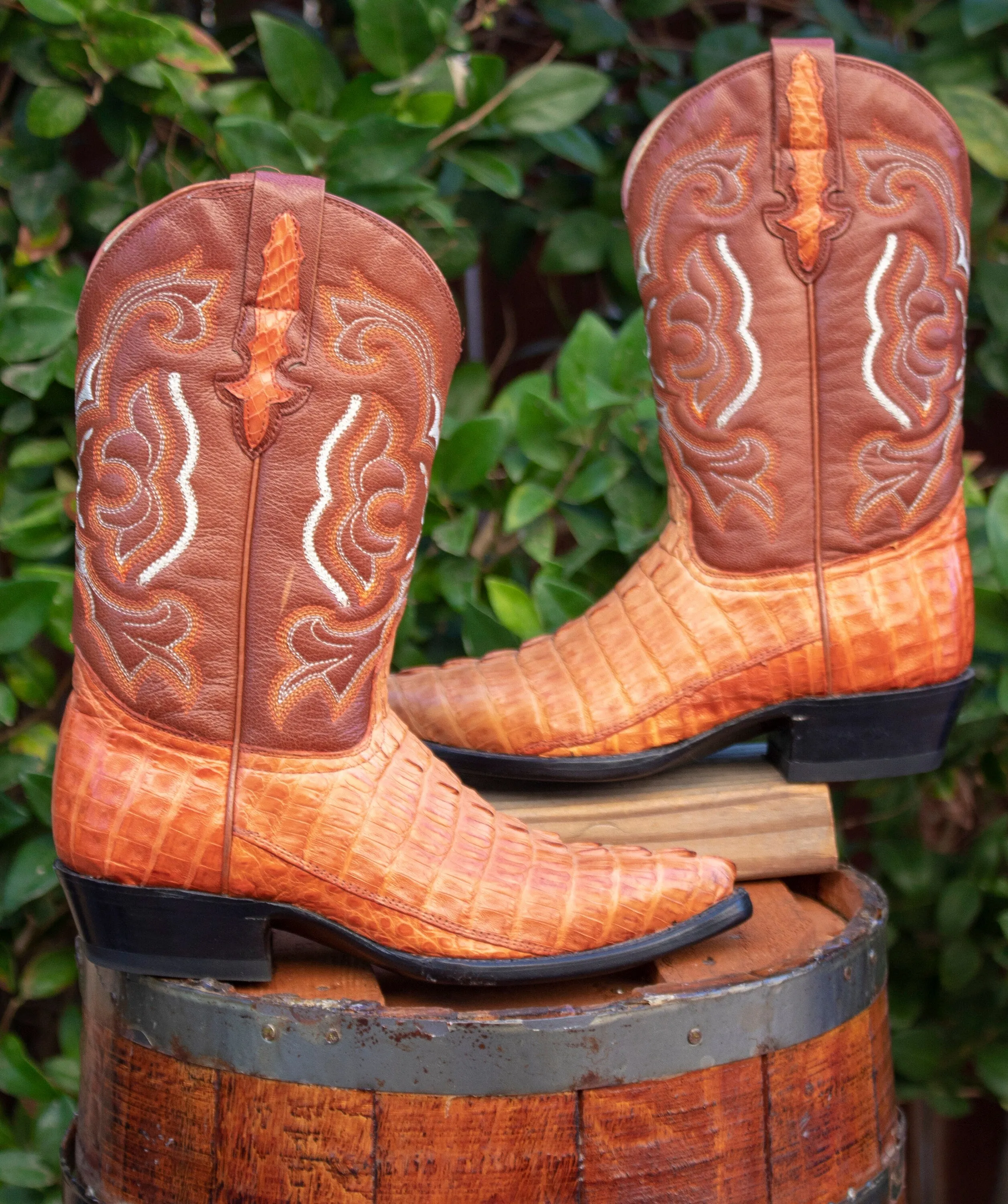 On Sale! WOMENS AUTHENTIC CROCODILE alligator leather cowboy cowgirl boots Size 4