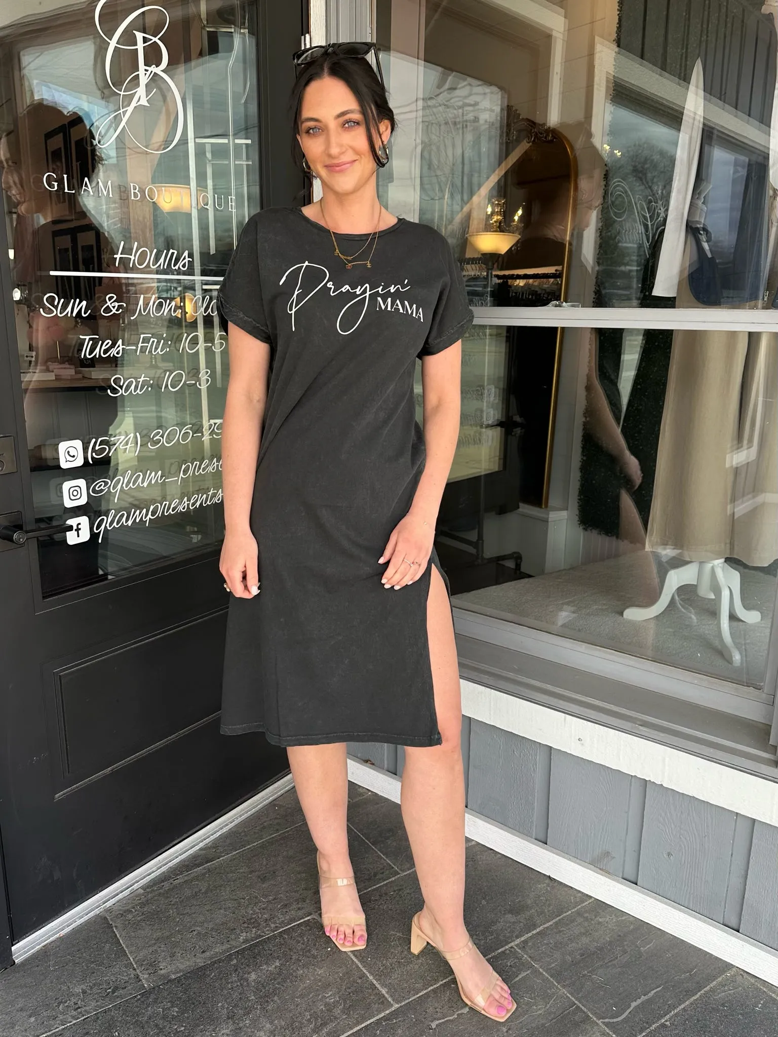Prayin’ Mama Graphic Dress