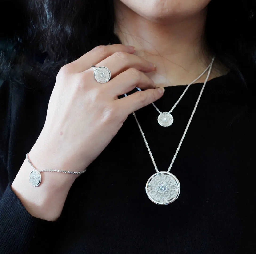 Revive Your Inner Kingdom Bracelet Silver