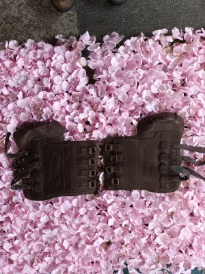 Sabre Brown Full Brushing Boots