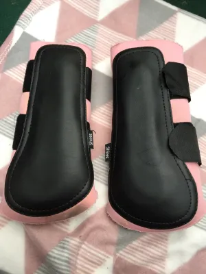 Shires full size pink and black brushing boots FREE POSTAGE
