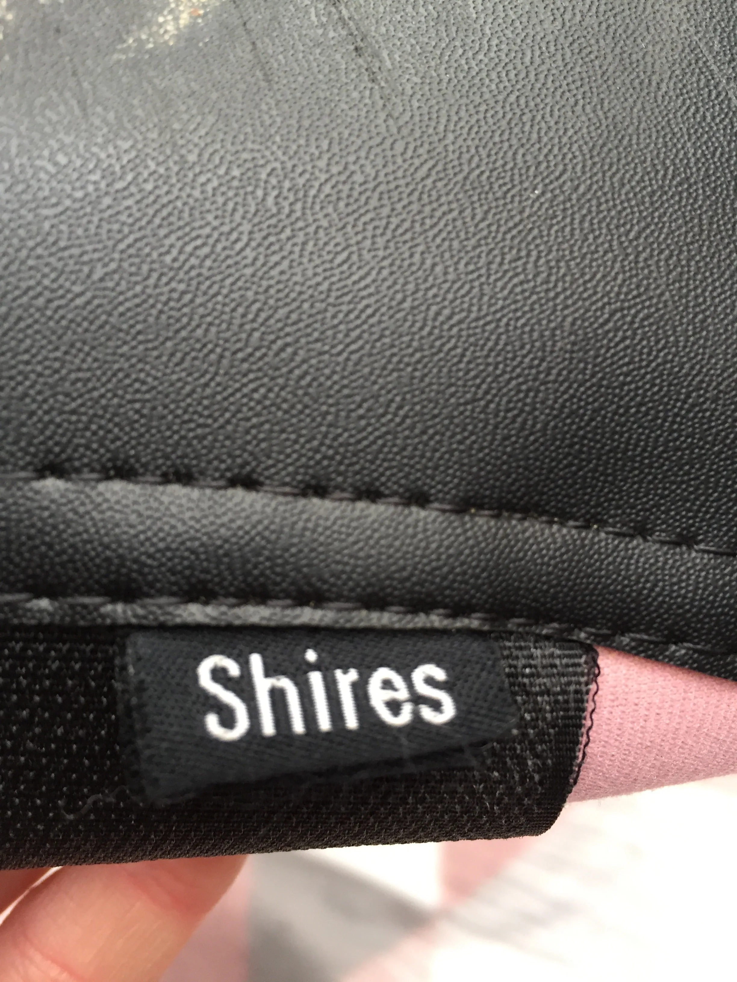 Shires full size pink and black brushing boots FREE POSTAGE
