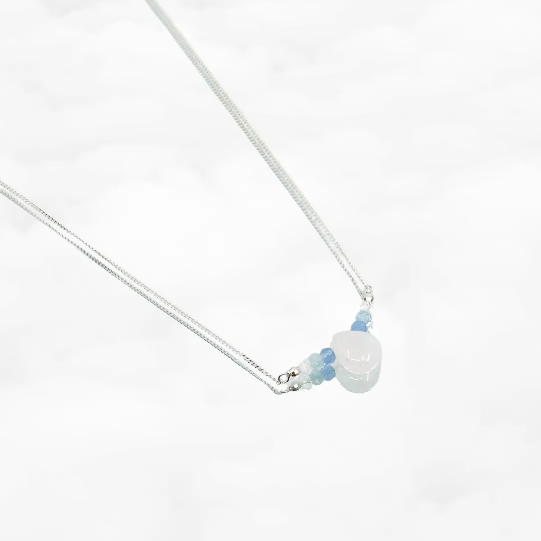 Silver Centered Quartz Necklace