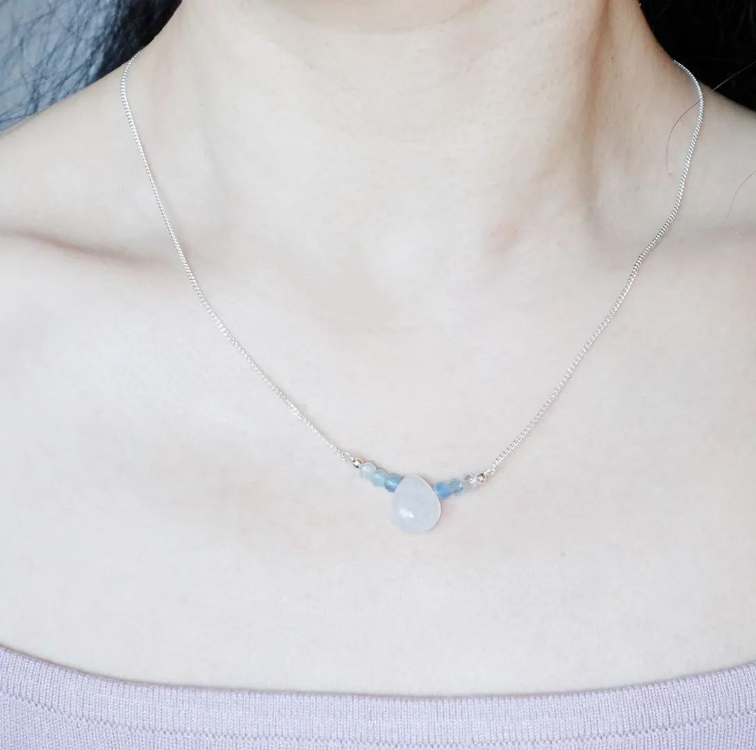 Silver Centered Quartz Necklace