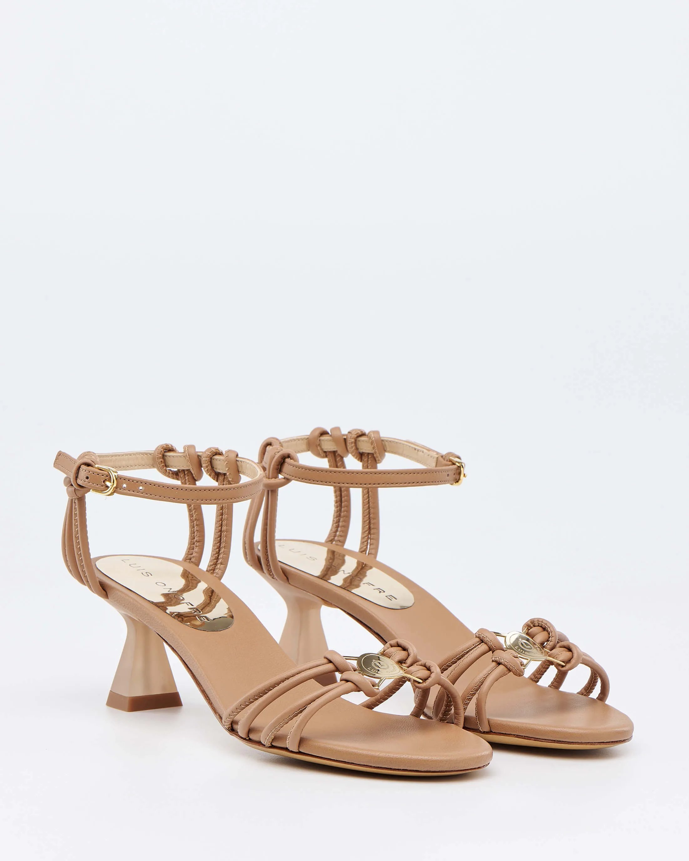 Sublime Kitten Heel