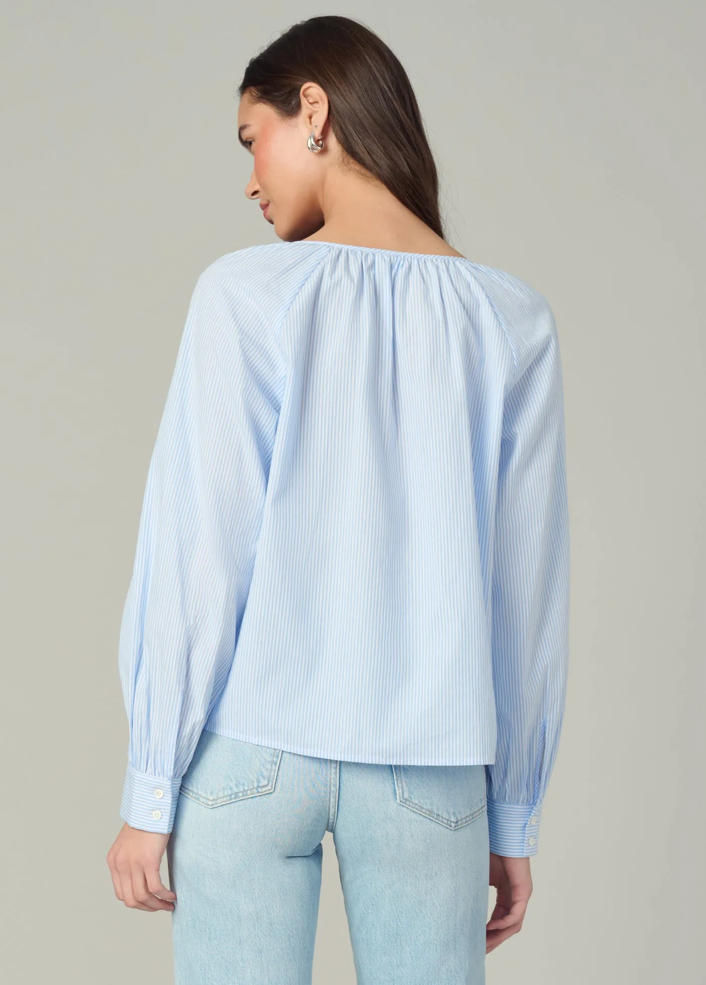 THE EVERYDAY BLOUSE