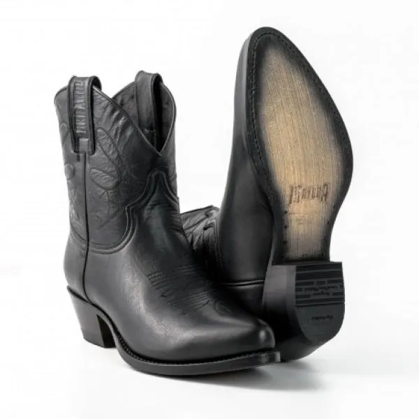 Women's Cowboy Boots or Ankle Boots Handcrafted in Black Leather 2374 Texanas